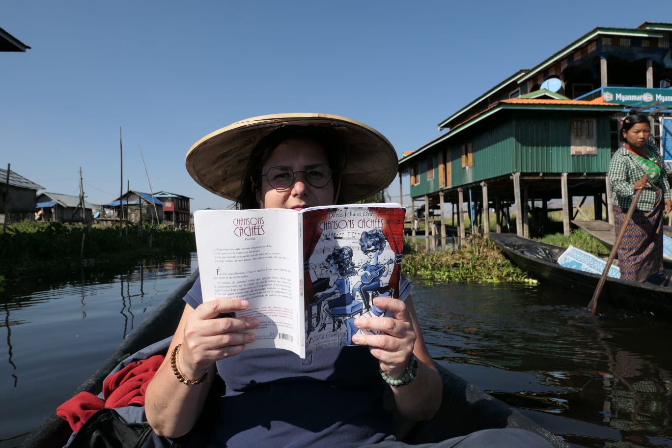 Lecture sur le lac Inlé - Myanmar